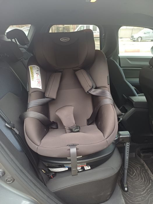 Scaun auto Rotativ 360 Graco Turn2Me Black, 0-18 kg, Negru