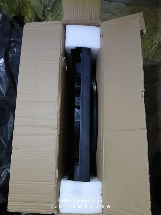 Vând Electro-Ventilator AC BMW E53 in stare excelenta.