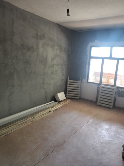 3 xonali Uy Sotiladi Troyski