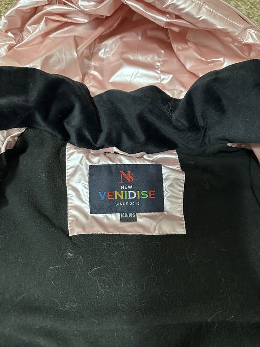 Зимний пуховик девочке