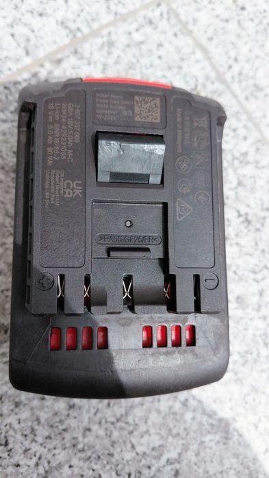 Hilti, Milwaukee,Bosch  Батерия и зарядни