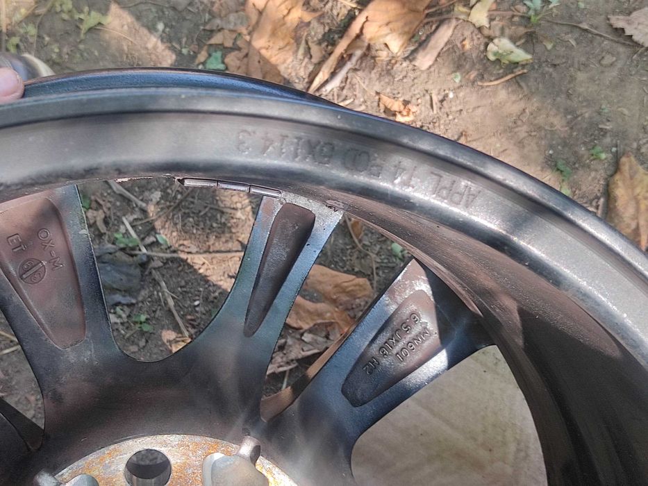 Джанти 4 броя  OXXO OBERON BLACK 16 ET39