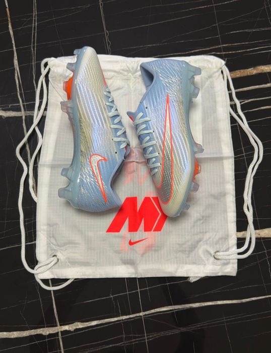 Ghete de fotbal Nike