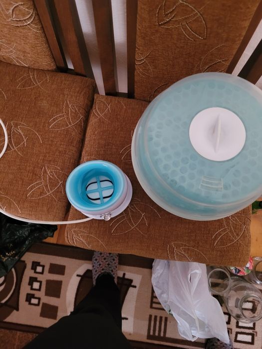 Нагревател за топлене на шишета и стерилизатор