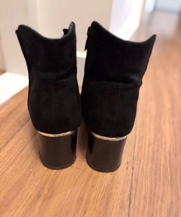 Botine imitatie de piele marimea 38