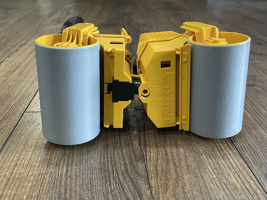 BRUDER валяк CAT 02433