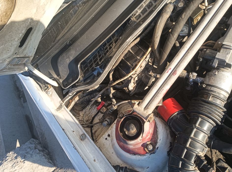 Nexia 2 sons karobka zoʻr motor ideal zoʻr