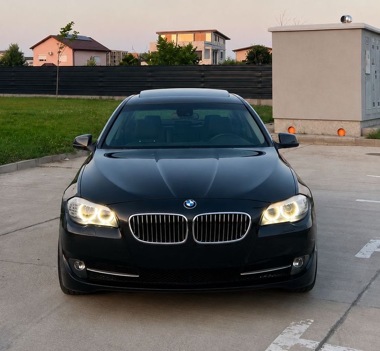 BMW Seria 5 BMW Seria 5 F10 523i High Executive | 2011 | 3.0 Benzină Aspirat 204CP