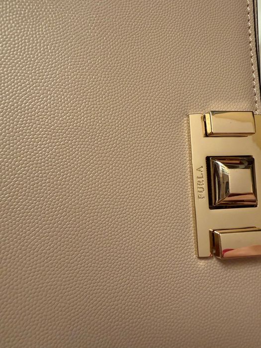 Оригинална чанта Furla