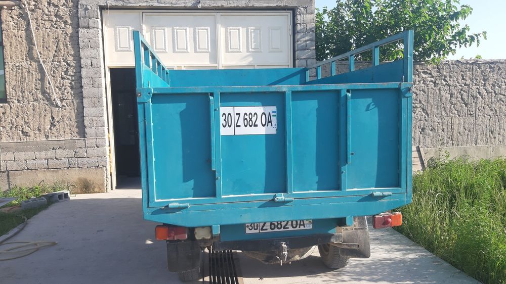 Уазик сотилади таёр мошинча метан+ пропан харажати йук капитални килин