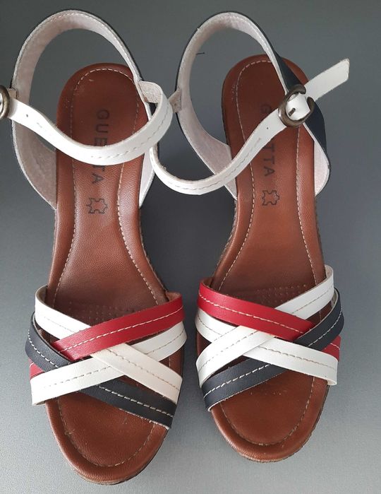 Дамски сандалети естествена кожа