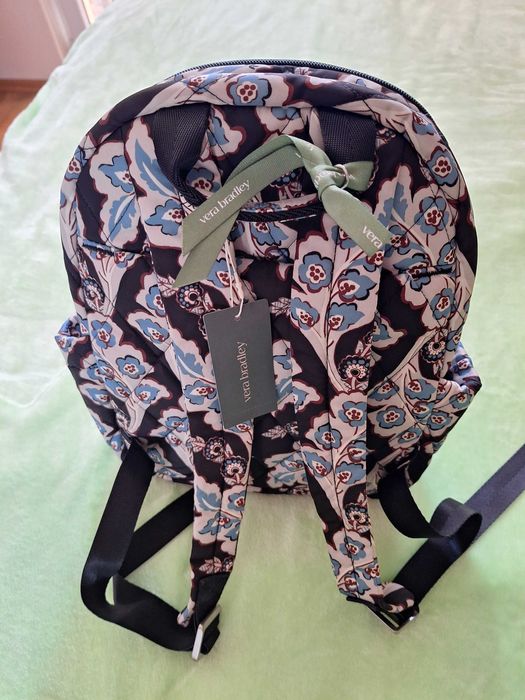 Дамска раница VERA BRADLEY,чисто нова