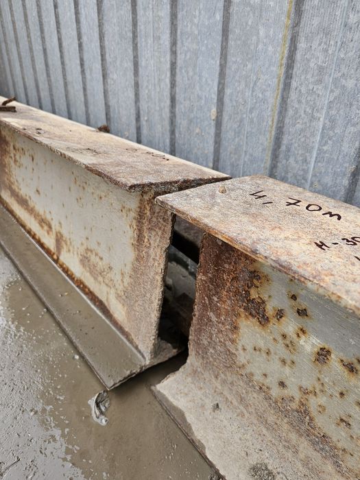 Двутавр стальная H-30см. б/у.