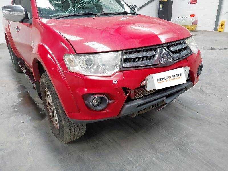 Dezmembrez Mitsubishi L200 2.5 Diesel 2014