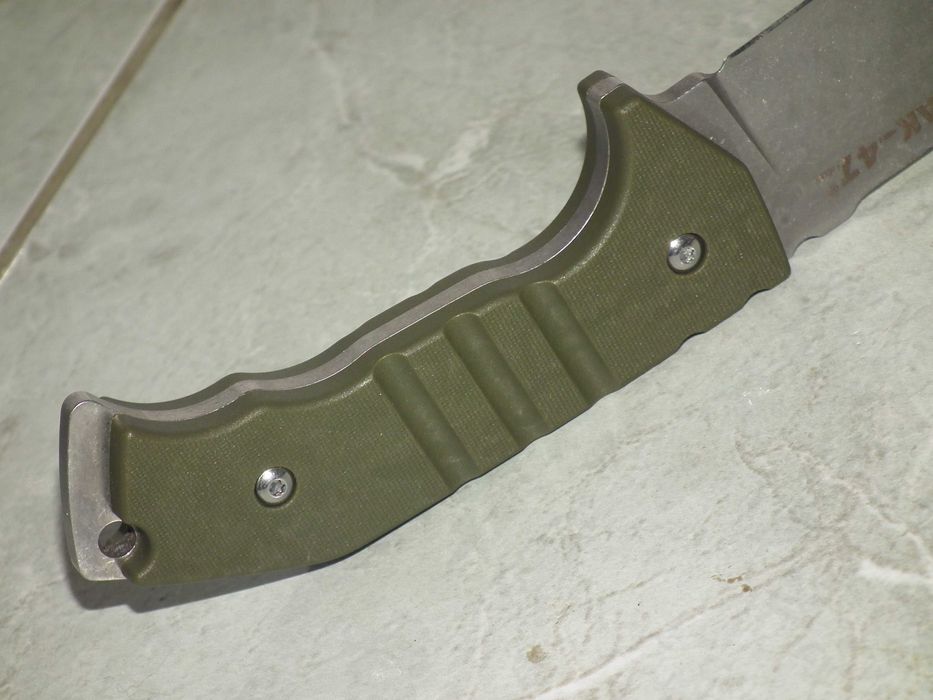 Cutit vánátoare bushcraft nou Cold Steel AK-47 Field Knife CS14AKA