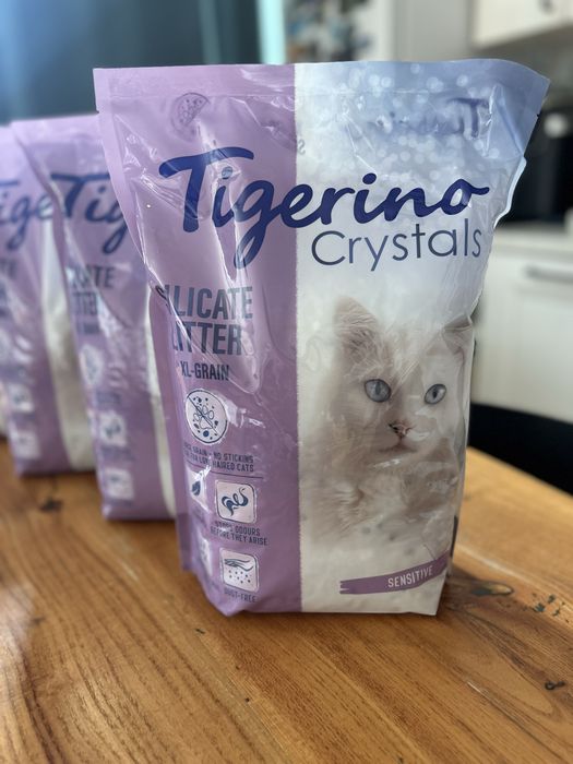 Силиконова котешка тоалетна Tigerino Crystals XL-Grain Sensitive постелка за тоалетна, без парфюм