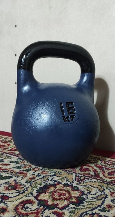 Гиря и гантеля ссср Полвонтош.