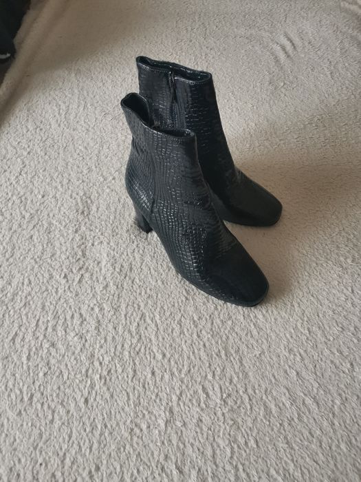 Ghete dama noi piele naturala produse manual