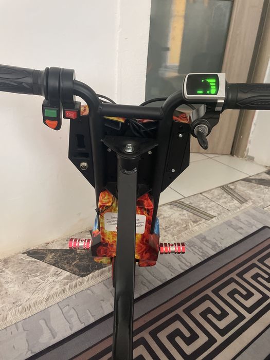 Vând trikicletă electrica sau schimb cu xbox one