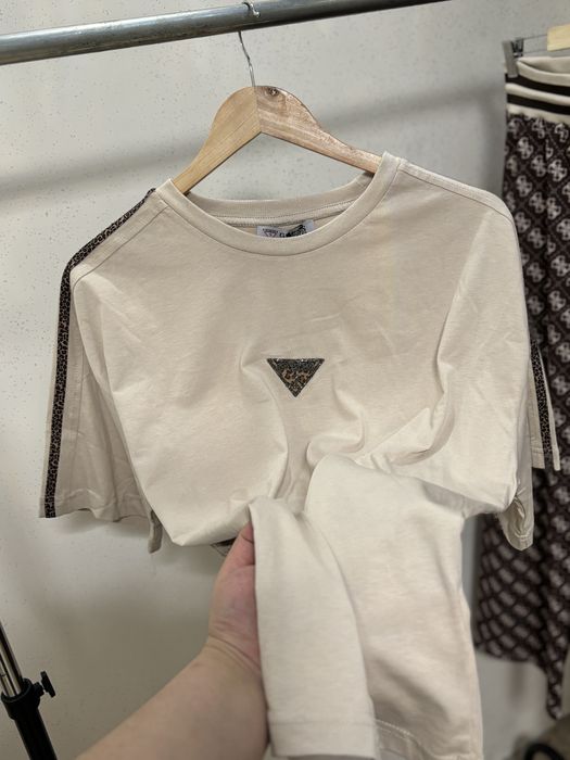 Дамски тениски С-ХЛ  GUESS