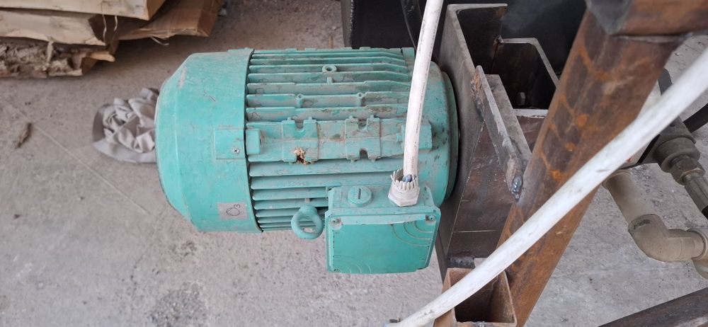Электордвигатель на 5.5kw