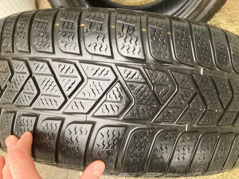 Зимни гуми Pirelli Sottozero 16”