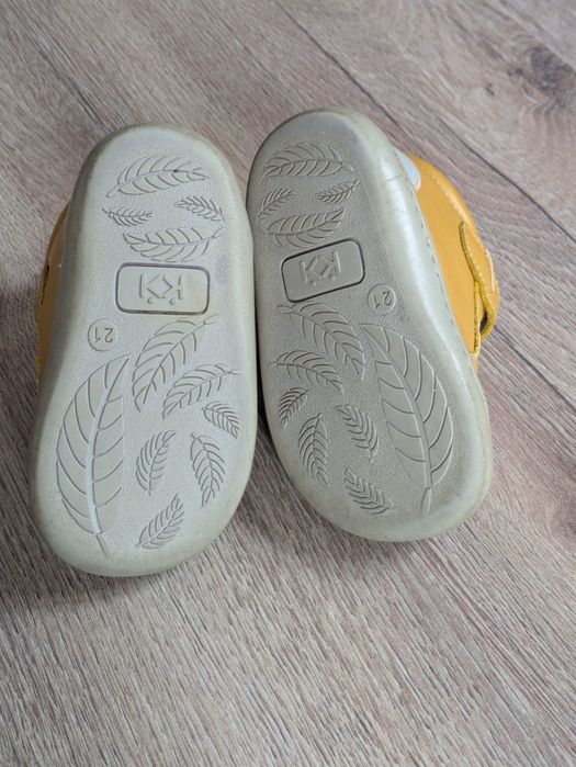 Бебешки унисекс боти Колев