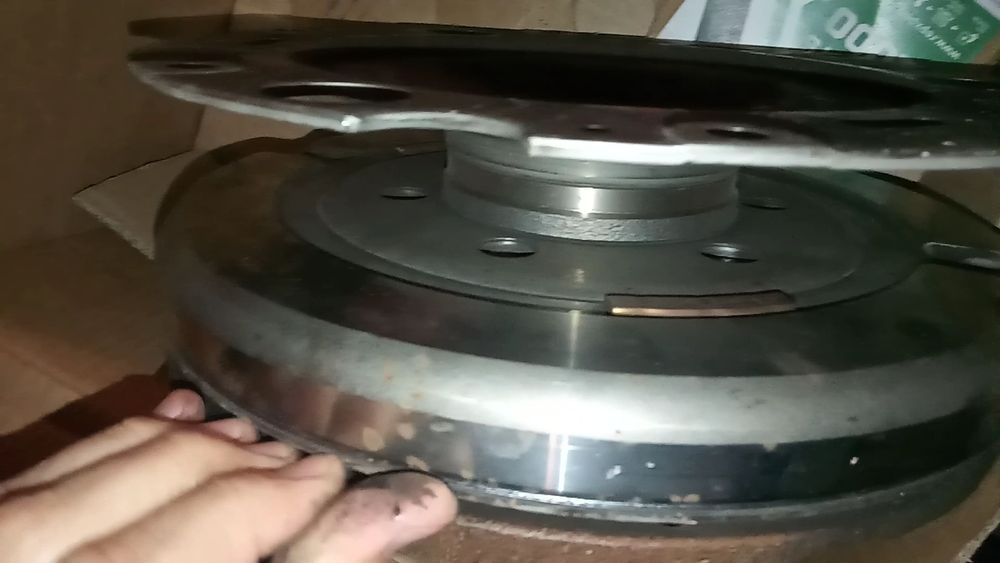 Демпферен Маховик Съединител Audi A4 B8 2.0 TDI