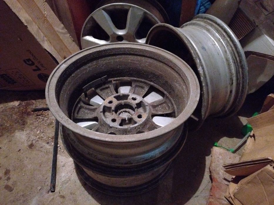 4 лети джанти (от nissan tiida)