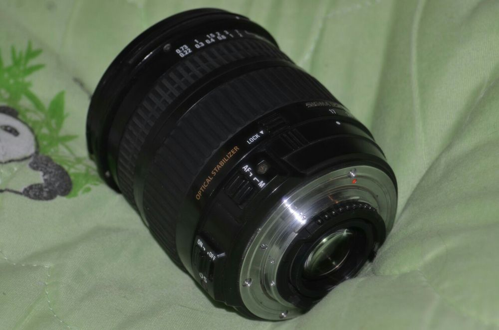 Объектив Sigma DC 17-70mm macro HSM