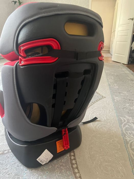 Срочно продам автокресло!