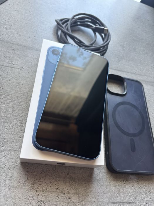 Vand iPhone 13 128gb 85% CA NOU
