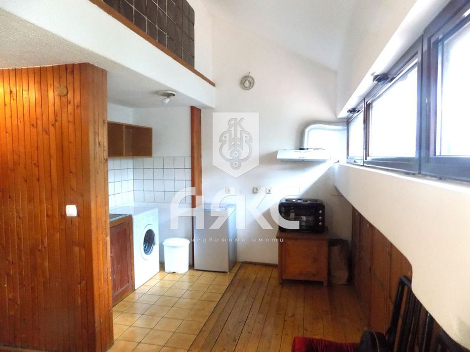 Дава се под наем Двустаен апартамент в София, Лозенец - 61 кв.м за 510 € - Снимка #1