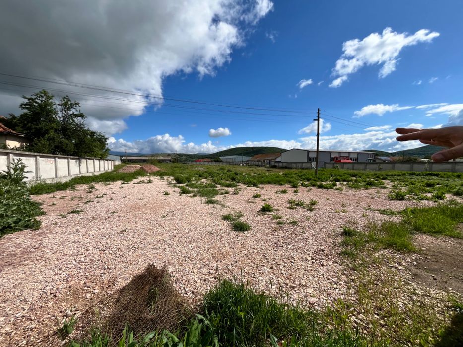 Продава се Парцел в с. Априлово, Област София-област - 8588 кв.м за 33 €/кв.м - Снимка #1