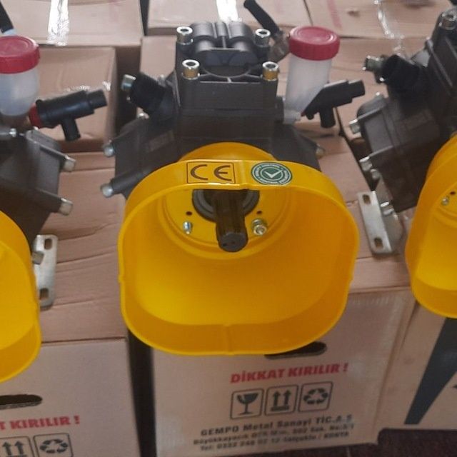 Мотор опрыскиватель Турция оригинал овх 600 литров