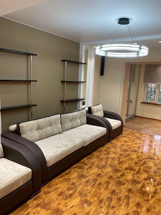 Продаётся квартира Чиланзар 5 квартал 3/2/4 кирпич 2Х6