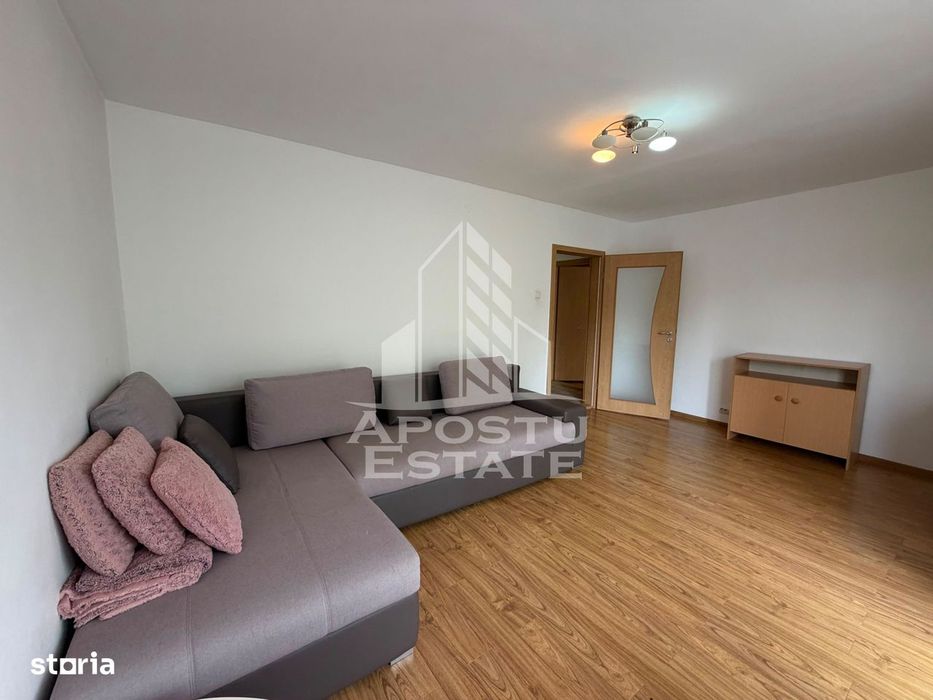 Apartament cu 3 camere de vanzare , Etaj intermediar,Lipovei,Timisoara — fotografia 1