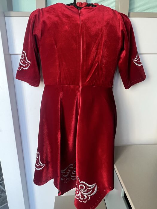 Традиционное платье на Наурыз