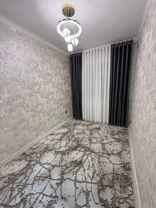 2 ҳонали 2 каватда жойлашган квартира сотилади. 4 каватли янги гиштлик