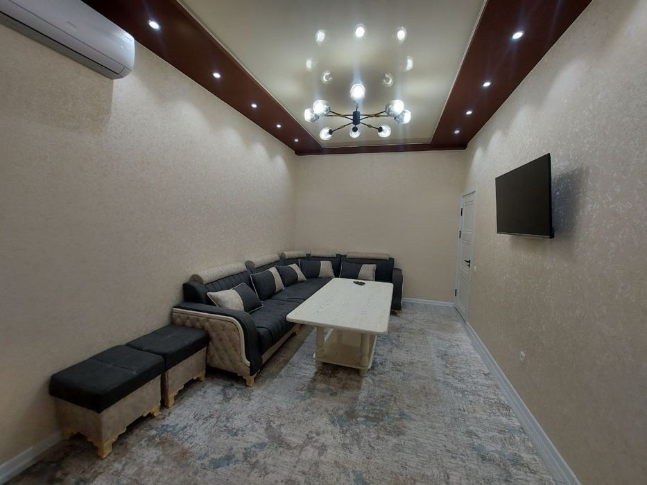 Срочно сдаётся 2-х комнатная квартира этаж 2 ориентир Family парк