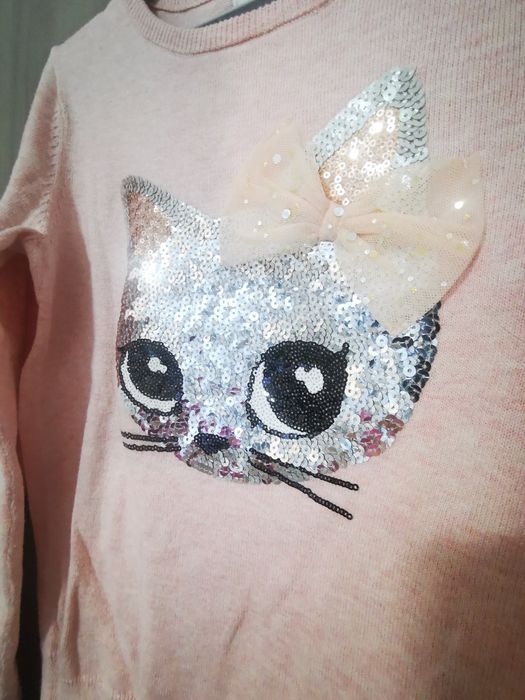 Lot bluze pentru fete 8-9 ani.