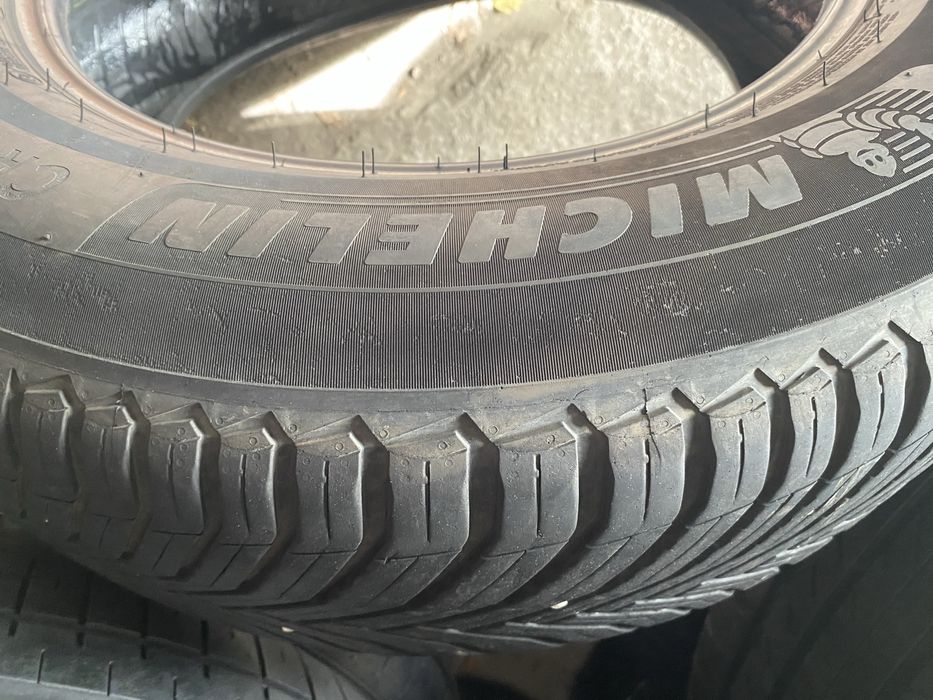 Шины 245/65/17 пара бу мишлен