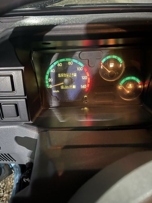 Damas sotiladi 2024 gaz