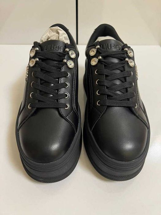 Кожени дамски сникърси LIU JO - SELMA 11 в черно