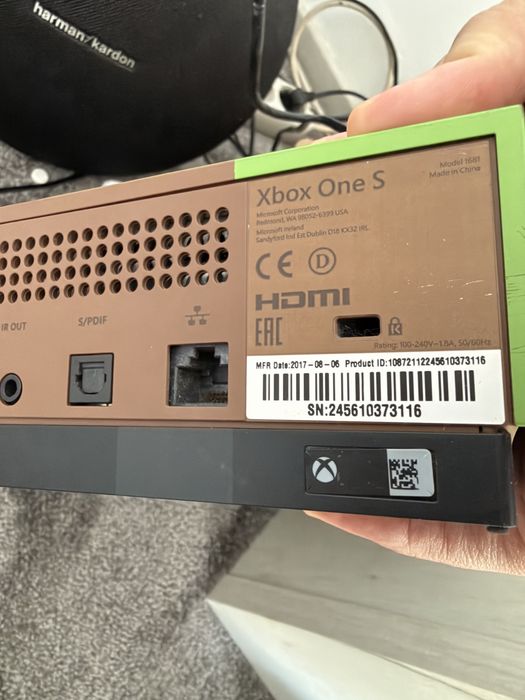 Vand xbox one s minecraft edition