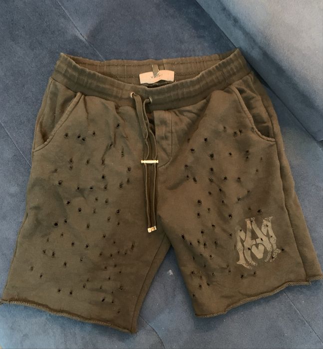 compleu amiri distressed