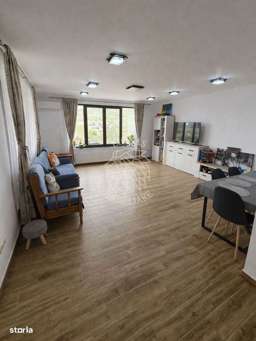 Casa 3 camere 108 mp con.-teren 400 mp-2 terase-Dealul Jelnei