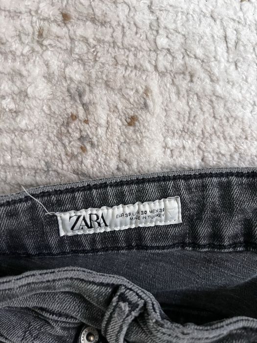 Сиви дънки Zara