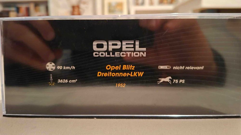 Opel Bitter + Opel Blitz 1:43