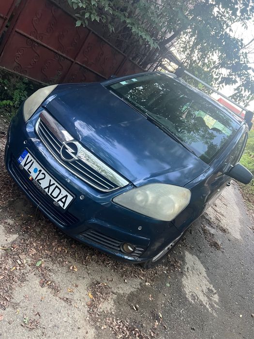 Vând sau schimb mașina